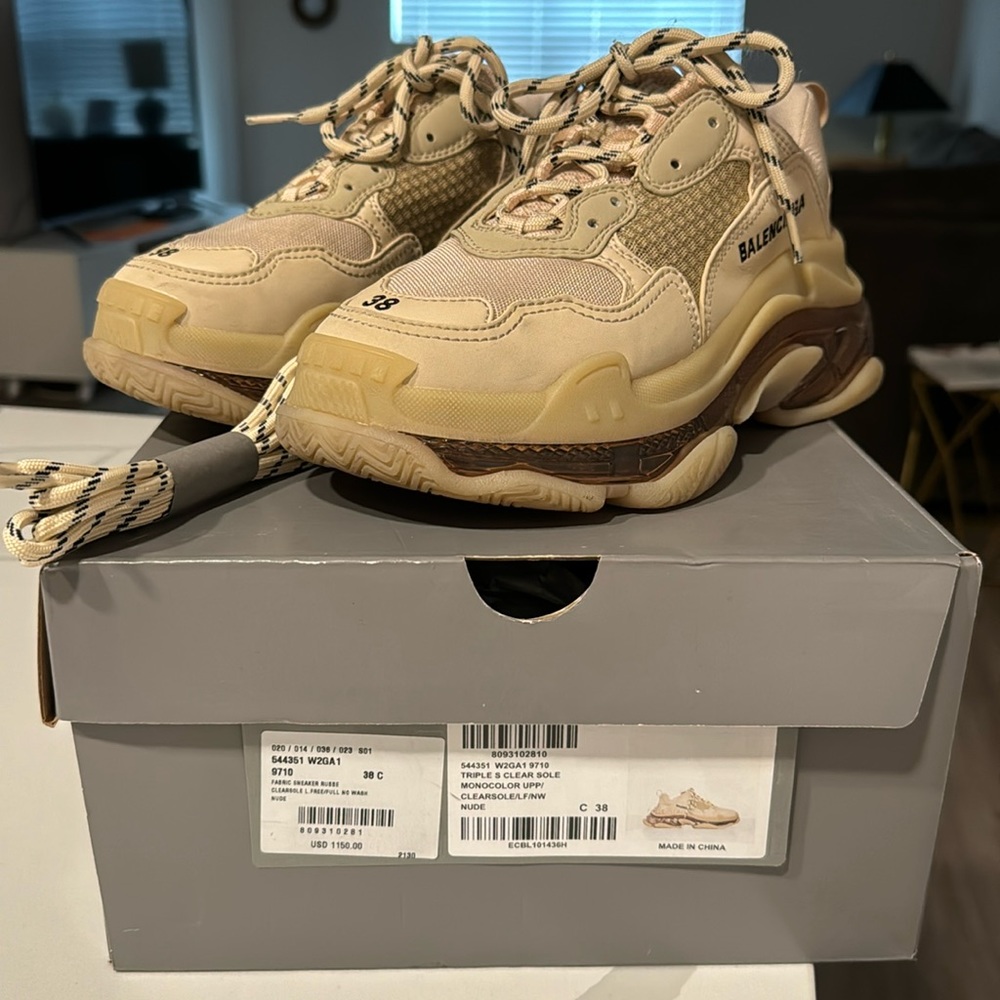 BALENCIAGA Nude Triple S Clear Sole